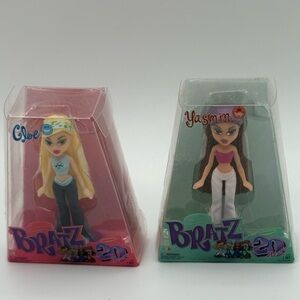 20 YEARZ  Cloe & Jasmine 2”  Doll  Bratz Flashback Minis Fashion Style